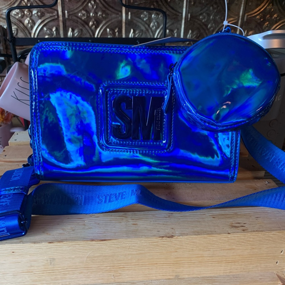 Steve Madden Iridescent Blue crossbody adjustable strap w/ many compartments